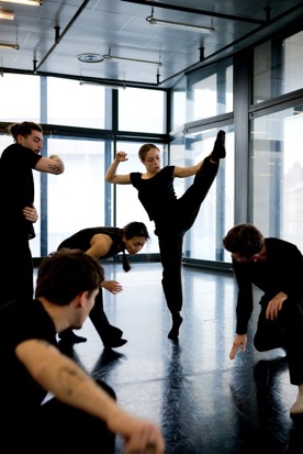 Zahrbat 04:2025 Flow blue 86