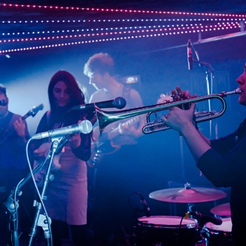 En attendant Ana53.jpg